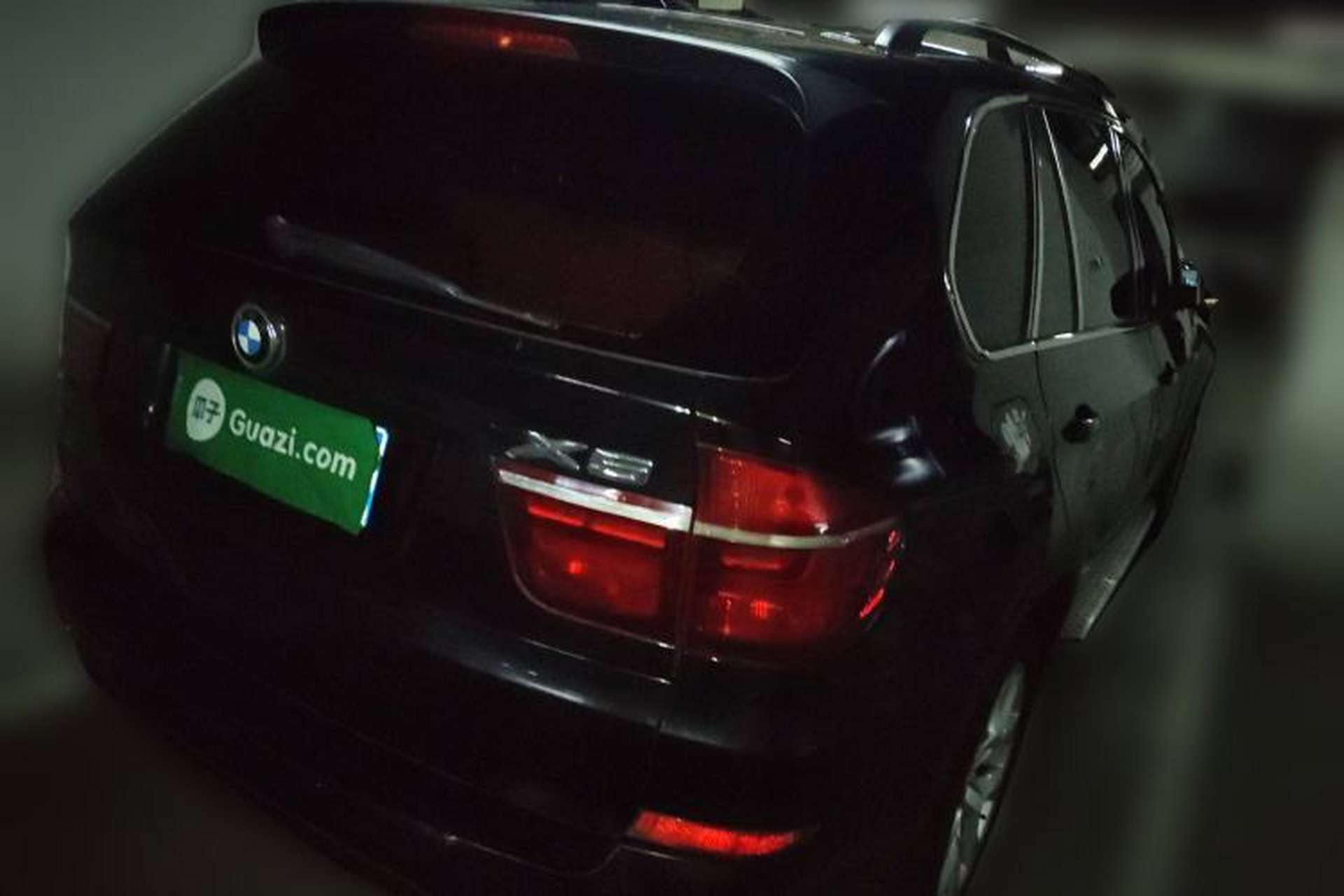 Used BMW X5 2011 xDrive35i U.S. specification Rear Right 45 Deg