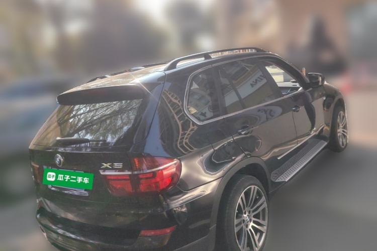 Used BMW X5 2011 xDrive35i Leading Model Rear Right 45 Deg