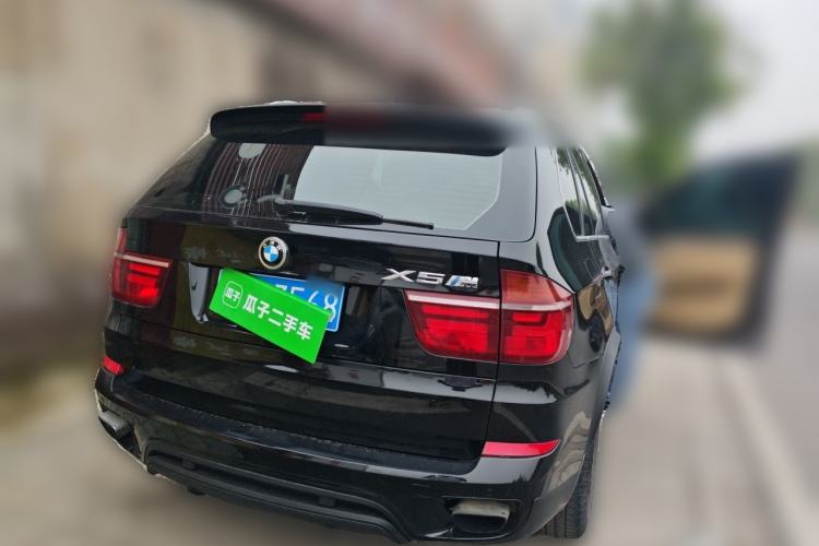 Used BMW X5 2011 xDrive35i Luxury Model Rear Right 45 Deg