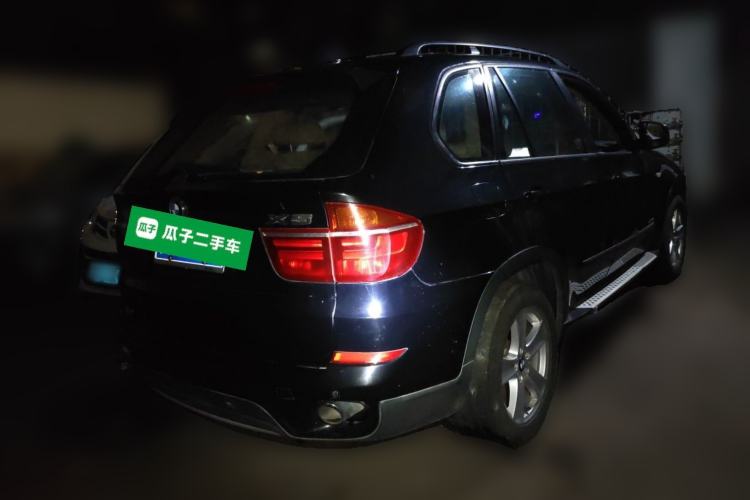 Used BMW X5 2011 xDrive35i Leading Model Rear Right 45 Deg