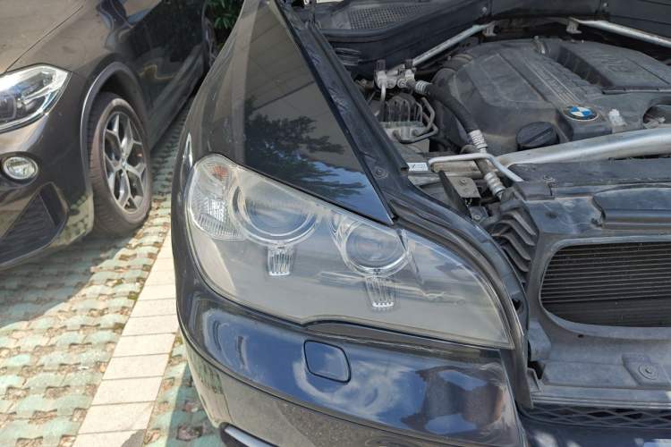 Used BMW X5 2011 xDrive35i Leading Model Right Front Headlight