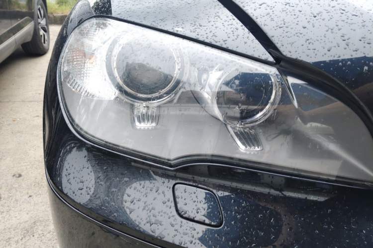 Used BMW X5 2011 xDrive50i Luxury Model Right Front Headlight