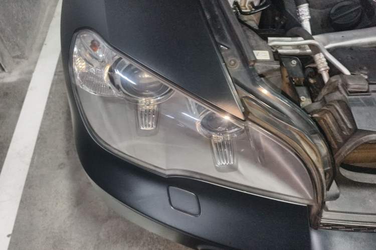 Used BMW X5 2011 xDrive35i Luxury Model Right Front Headlight