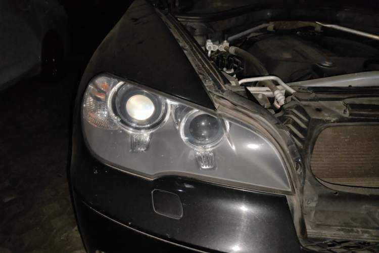 Used BMW X5 2011 xDrive35i Luxury Model Right Front Headlight
