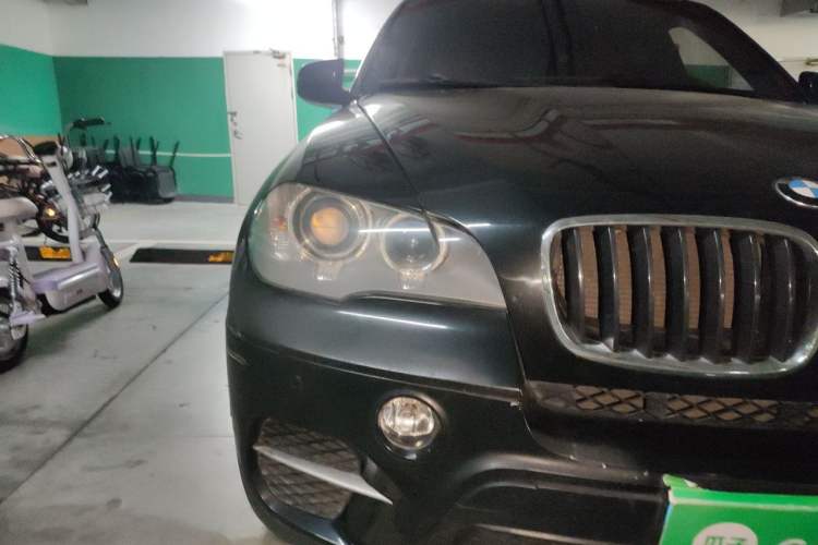 Used BMW X5 2011 xDrive35i Leading Model Right Front Headlight