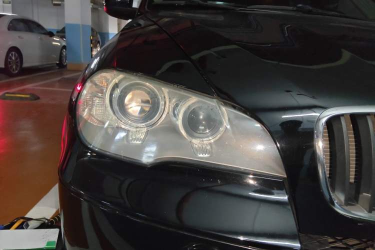 Used BMW X5 2011 xDrive35i Leading Model Right Front Headlight