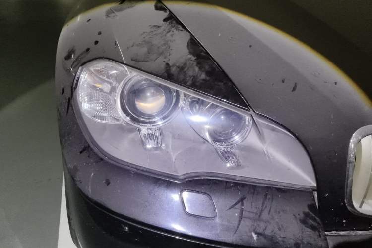 Used BMW X5 2011 xDrive35i Leading Model Right Front Headlight