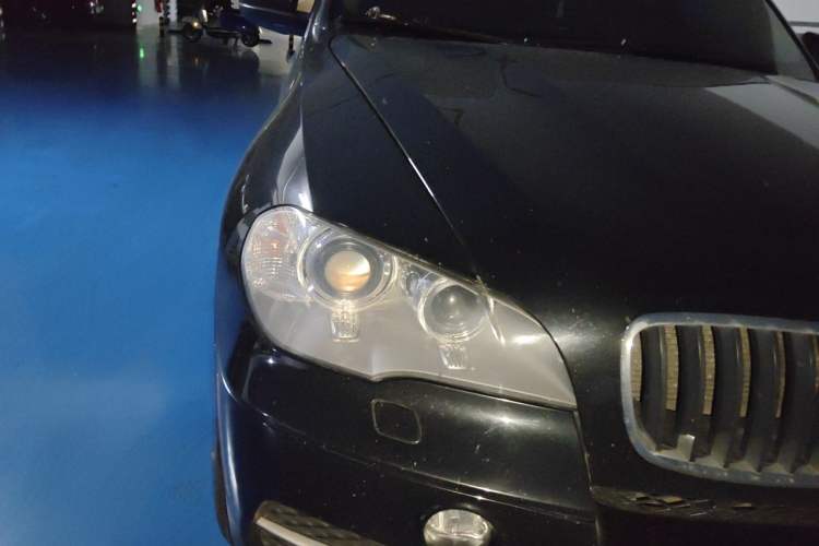 Used BMW X5  Right Front Headlight