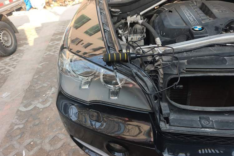 Used BMW X5 2011 xDrive35i Leading Model Right Front Headlight