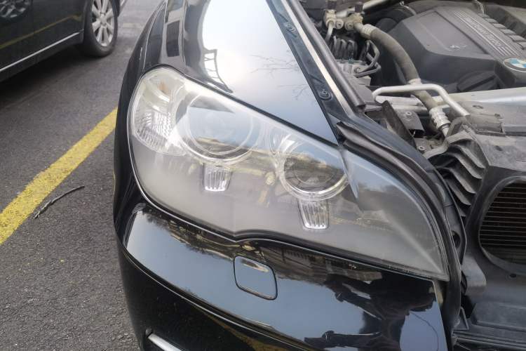 Used BMW X5  Right Front Headlight