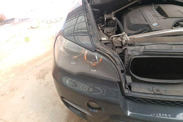 Used BMW X5 2011 xDrive35i low-power version U.S. specification Right Front Headlight