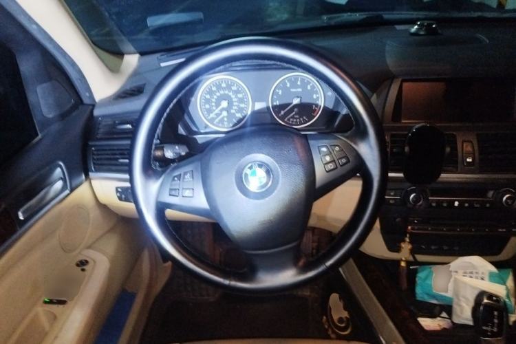 Used BMW X5  Steering Wheel