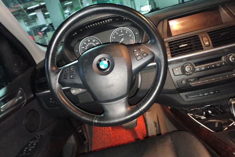 Used BMW X5  Steering Wheel