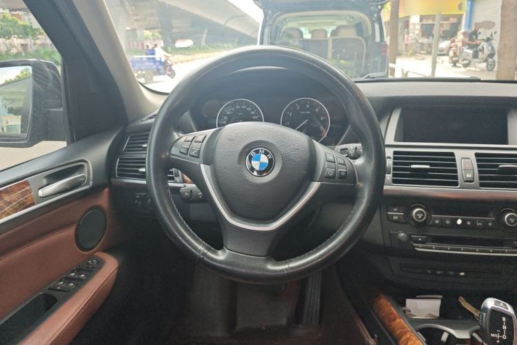 Used BMW X5 2011 xDrive35i Luxury Edition Steering Wheel