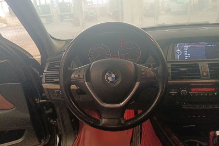 Used BMW X5 2011 xDrive35i Luxury Model Steering Wheel