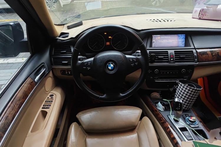 Used BMW X5  Steering Wheel