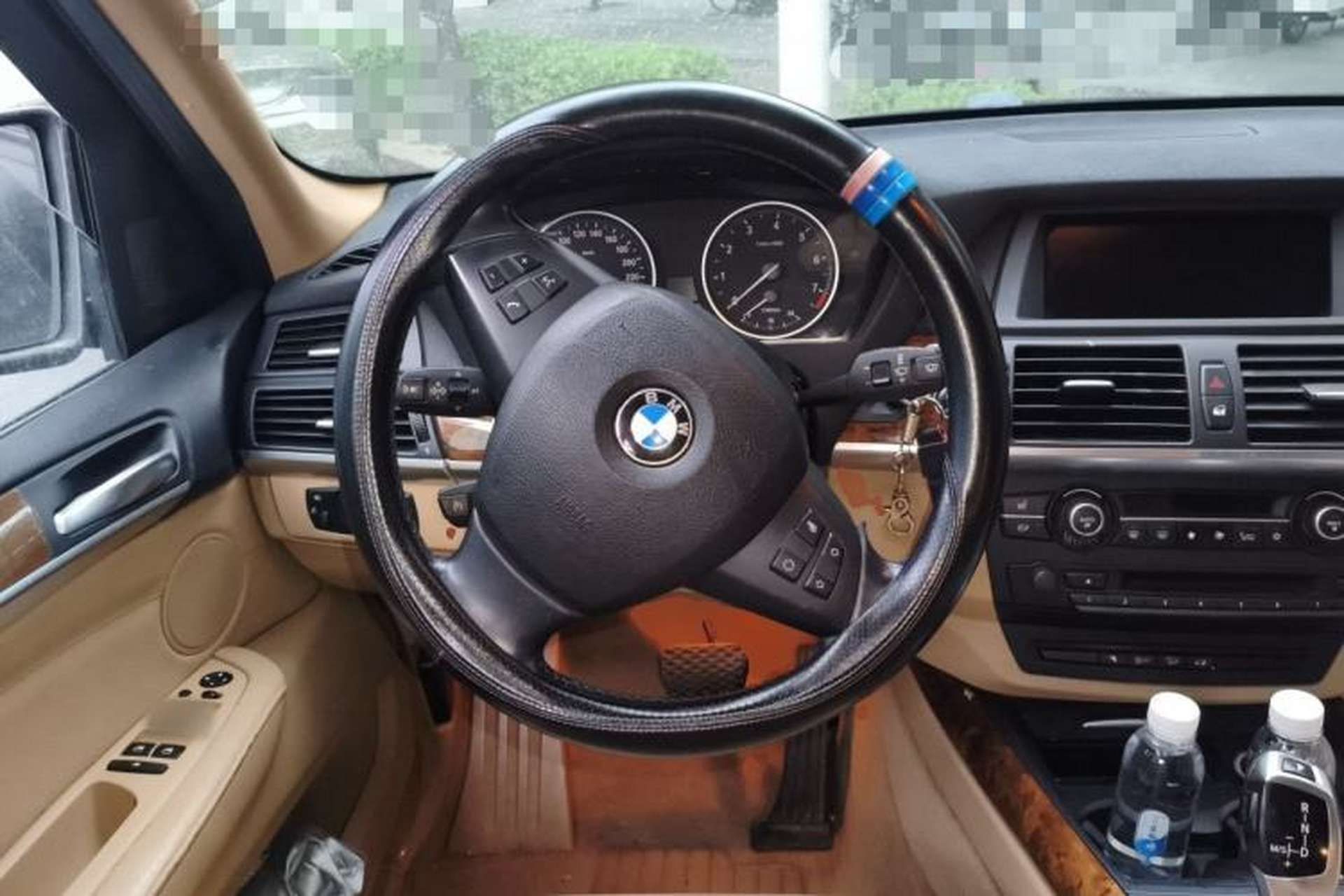 Used BMW X5 2011 xDrive35i Leading Model Steering Wheel