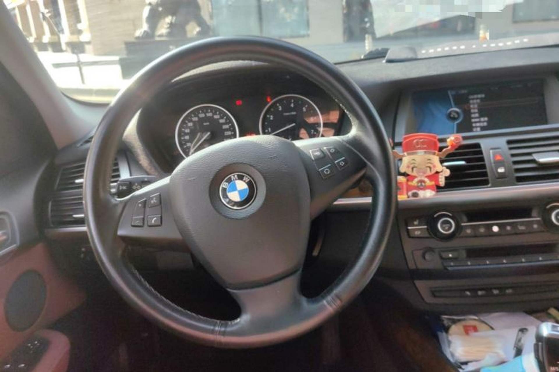 Used BMW X5 2011 xDrive35i Leading Model Steering Wheel