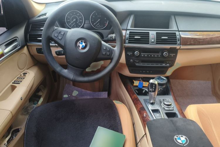 Used BMW X5  Steering Wheel
