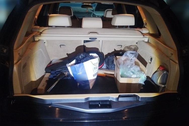 Used BMW X5  Trunk