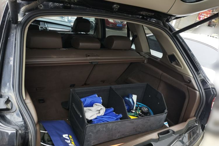 Used BMW X5 2011 xDrive35i Luxury Edition Trunk