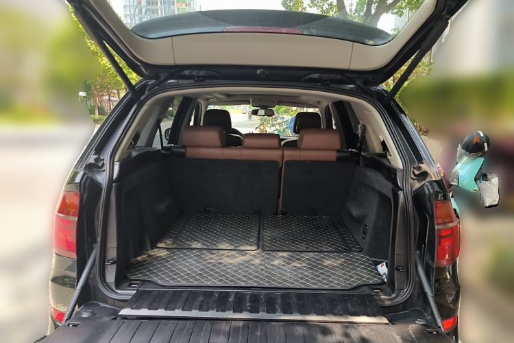 Used BMW X5 2011 xDrive35i Luxury Edition Trunk