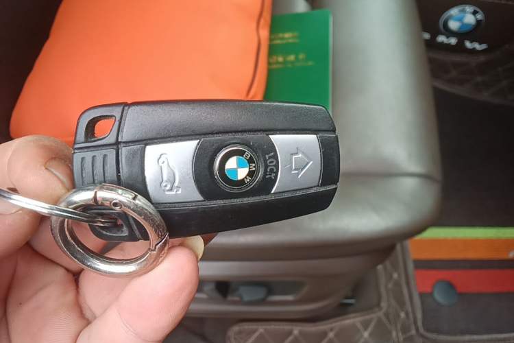 Used BMW X5 2011 xDrive35i Leading Model Vehicle Key