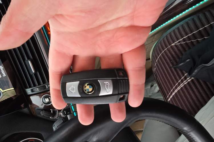 Used BMW X5 2011 xDrive35i Leading Model Vehicle Key