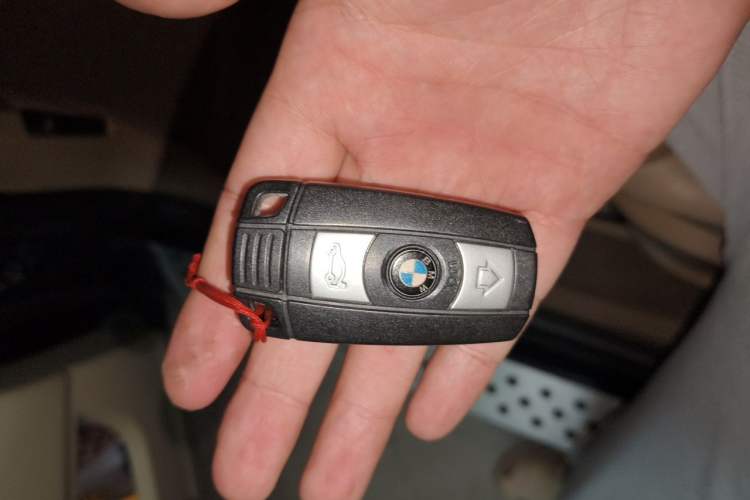 Used BMW X5 2011 xDrive35i Leading Model Vehicle Key