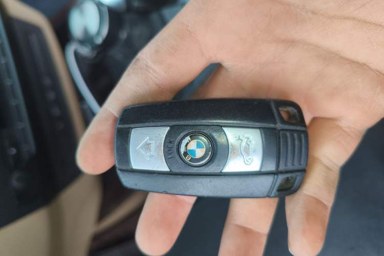 Used BMW X5 2011 xDrive35i Leading Model Vehicle Key