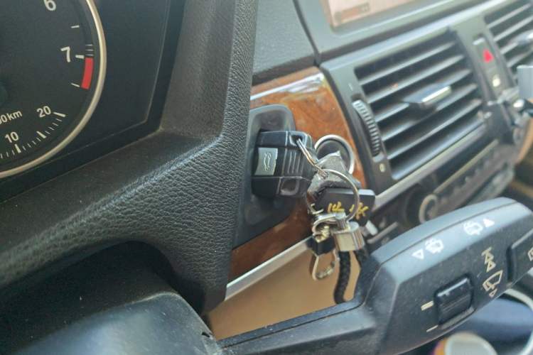 Used BMW X5 2011 xDrive35i Leading Model Vehicle Key