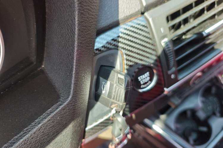 Used BMW X5 2011 xDrive35i U.S. specification Vehicle Key