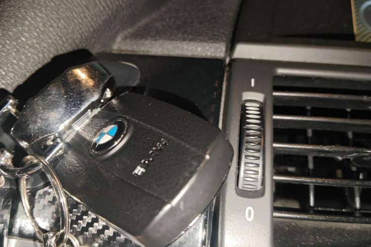 Used BMW X5 2011 xDrive35i Leading Model Vehicle Key
