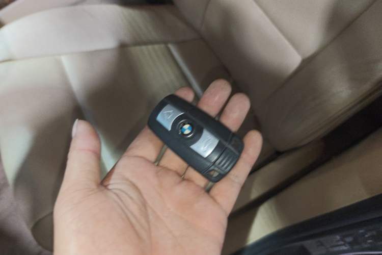 Used BMW X5 2011 xDrive35i Leading Model Vehicle Key
