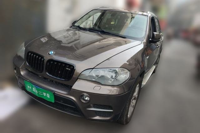 Ojetý BMW X5 2011 xDrive35i Luxury Model