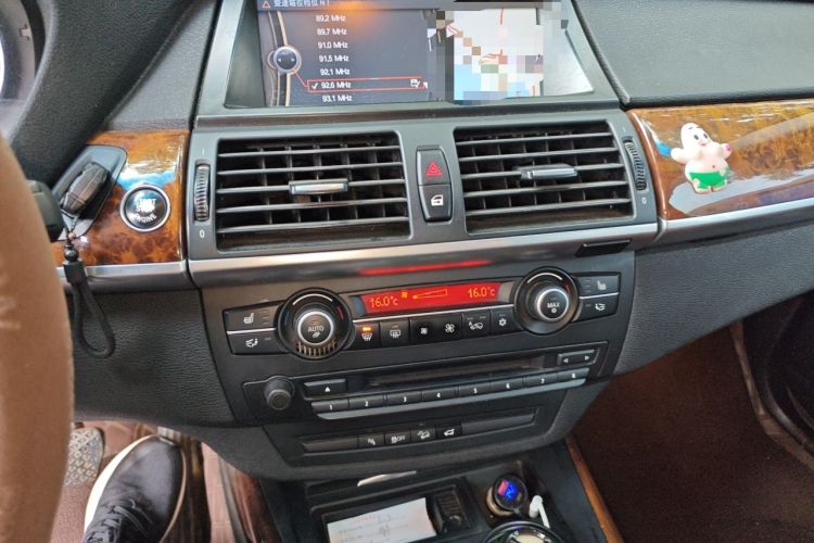 Used BMW X5 2011 xDrive35i Luxury Model Audio And AC Panel