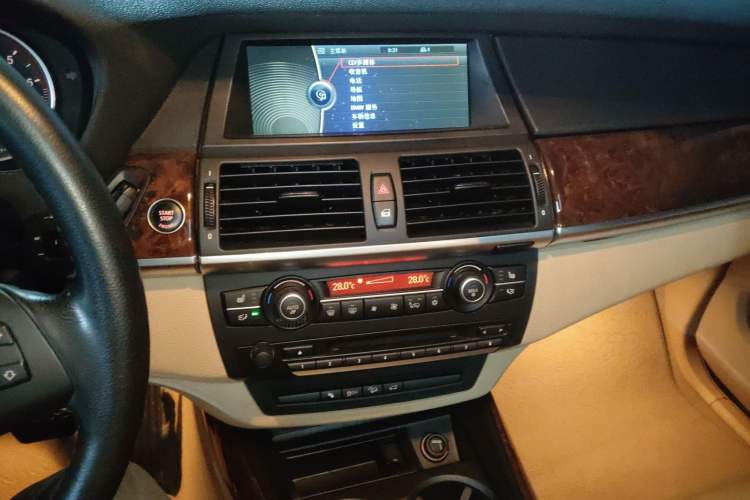 Used BMW X5 2011 xDrive35i Leading Model Audio And AC Panel
