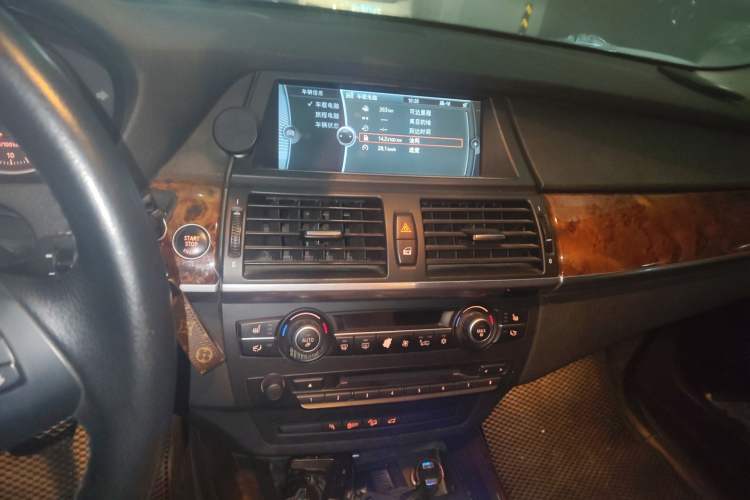 Used BMW X5 2011 xDrive35i Leading Model Audio And AC Panel