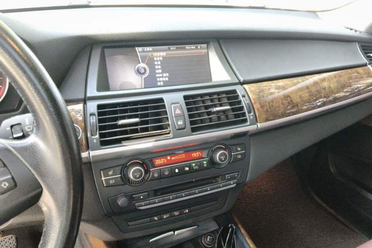Used BMW X5 2011 xDrive35i Leading Model Audio And AC Panel