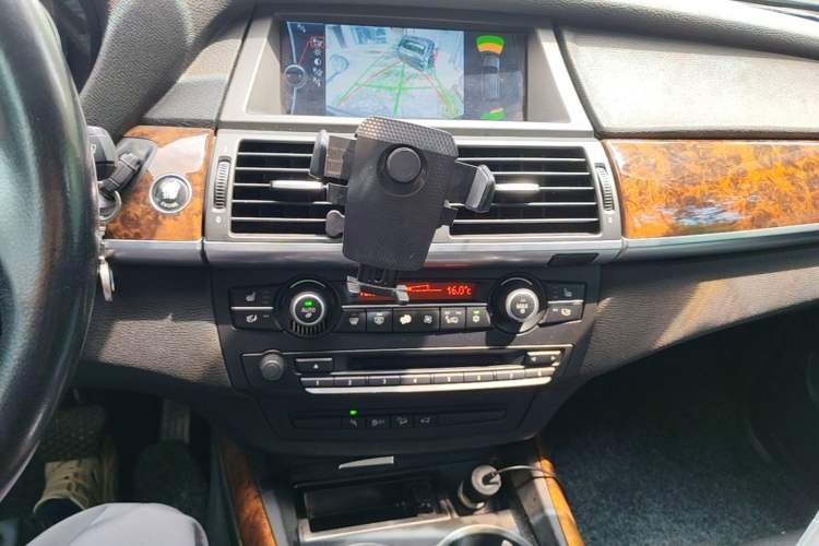 Used BMW X5 2011 xDrive35i Leading Model Audio And AC Panel