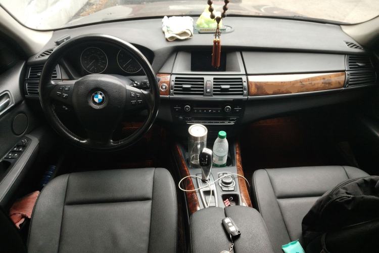 Used BMW X5 2011 xDrive35i U.S. specification Center Console
