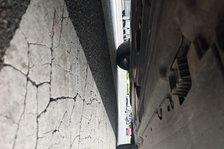 Used BMW X5 2011 xDrive35i Leading Model Chassis Front Left
