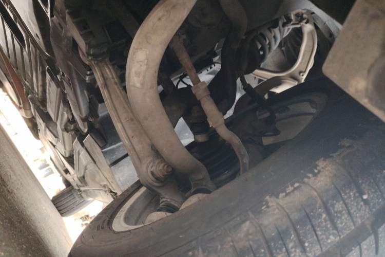 Used BMW X5 2011 xDrive35i U.S. specification Chassis Front Left