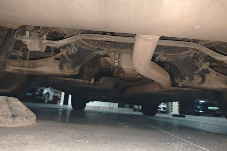 Used BMW X5 2011 xDrive35i Leading Model Chassis Rear
