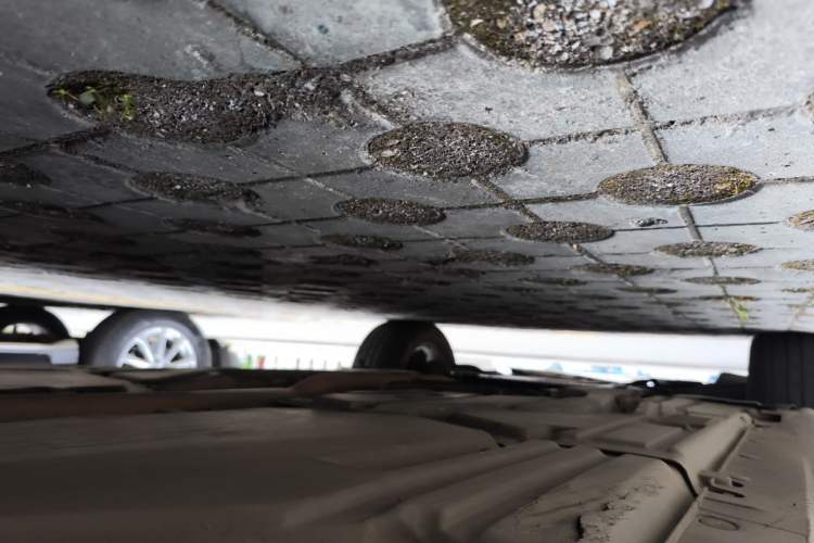 Used BMW X5 2011 xDrive35i Leading Model Chassis Rear Left