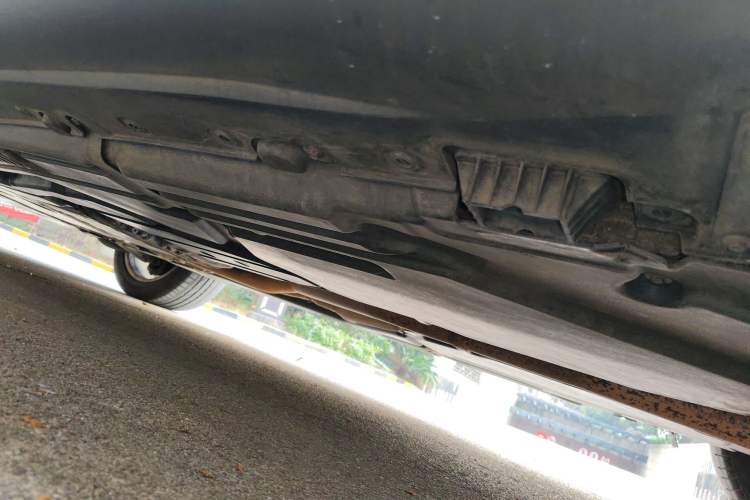 Used BMW X5 2011 xDrive35i Luxury Model Chassis Rear Left