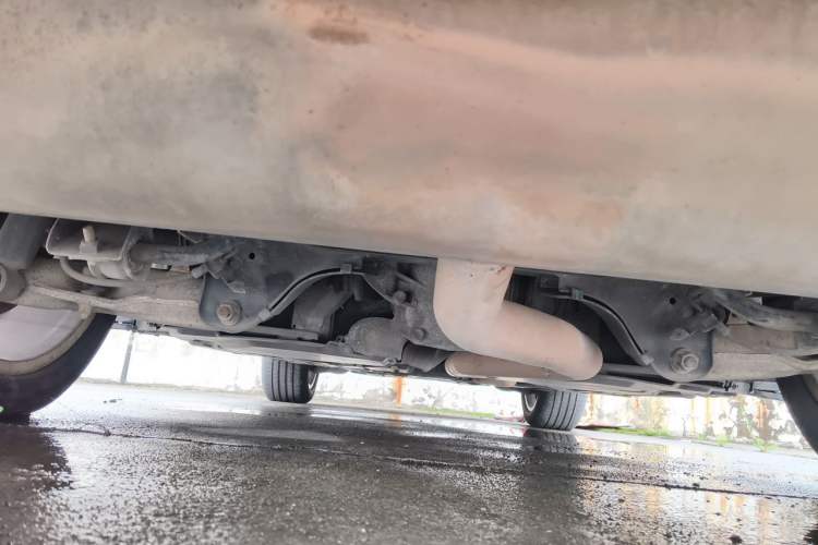 Used BMW X5 2011 xDrive35i Luxury Model Chassis Rear