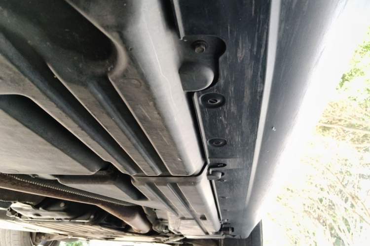 Used BMW X5 2011 xDrive35i Leading Model Chassis Rear Right
