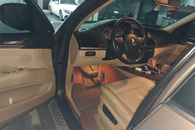 Used BMW X5 2011 xDrive35i Leading Model Driver Seat