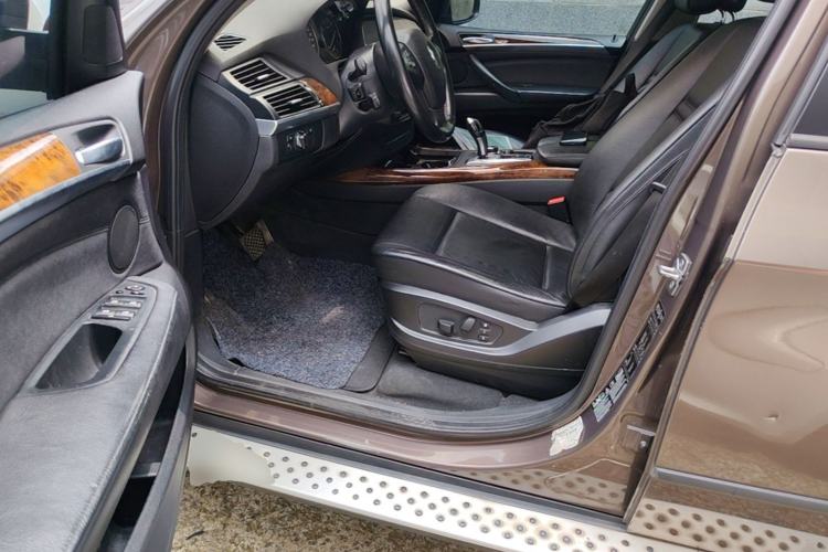 Used BMW X5 2011 xDrive35i Leading Model Driver Seat
